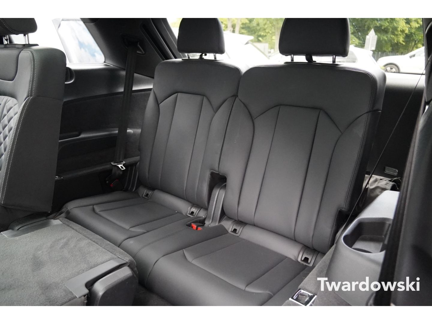 Audi Q7 S line 7-Sitzer Pano AHK Raute B&O 360° STHZ