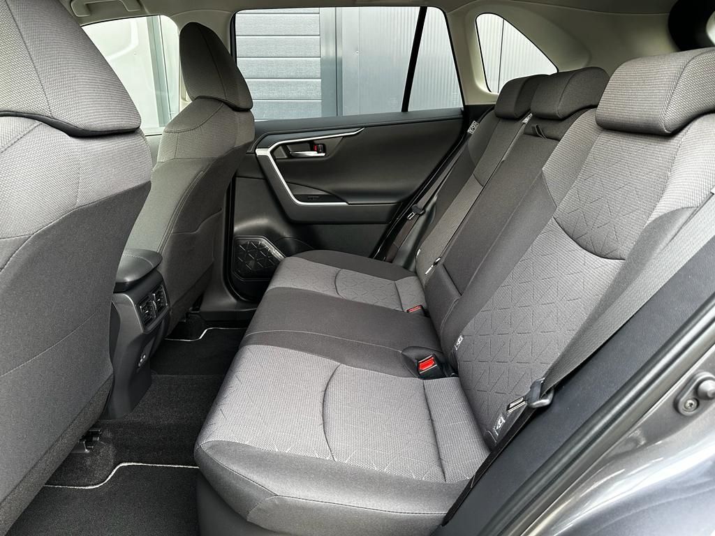 Toyota RAV 4 2.5 Hybrid CVT 4x4 Active Navi LED PDC e.H