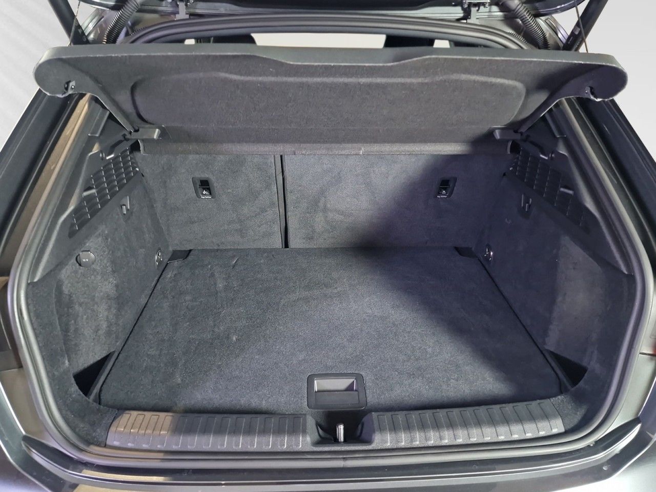 Audi A3 Sportback 40 TFSI e S-line S-tronic AHK LED