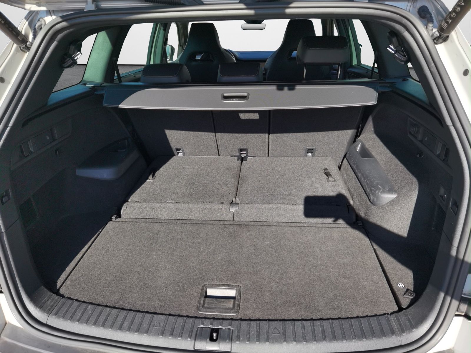Skoda Kodiaq 2.0 TDI DSG Sportline - Samsaru's Car Outlet