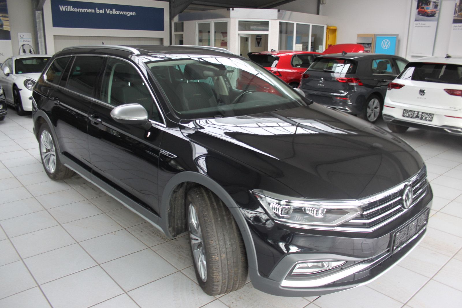 Volkswagen Passat Variant Alltrack/DSG/PANO/AHK/KAME/IQLED