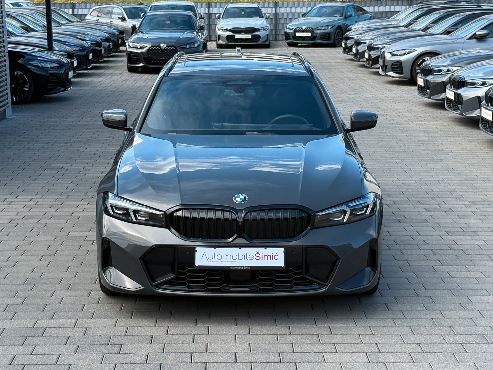 BMW 320d xD M Sport pro HuD Pano hifi StHzg memory