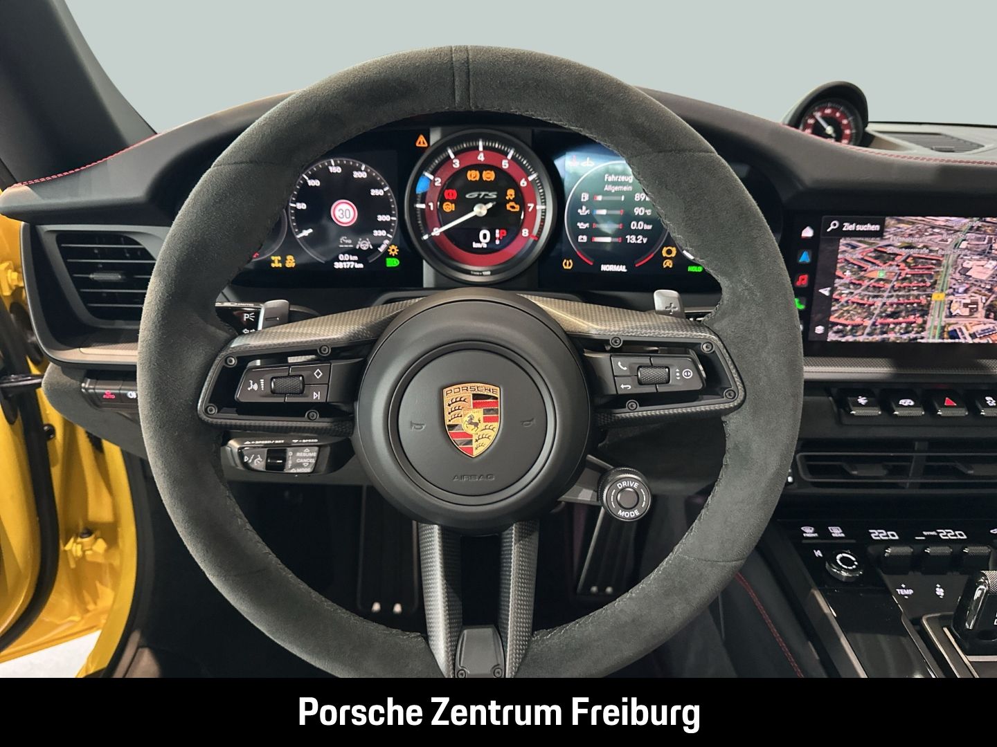 Porsche 992 911 Carrera 4 GTS Cabriolet LED-Matrix BOSE