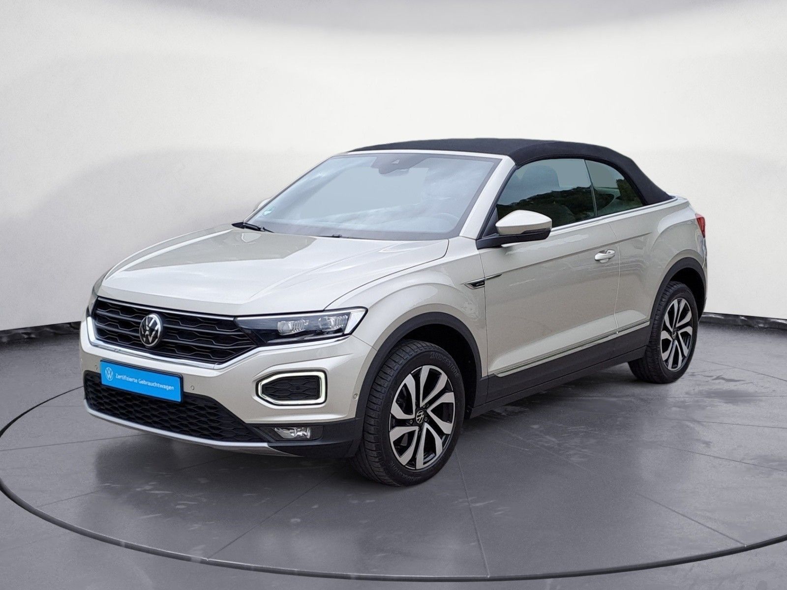 Volkswagen T-Roc ACTIVE - Samsaru's Car Outlet