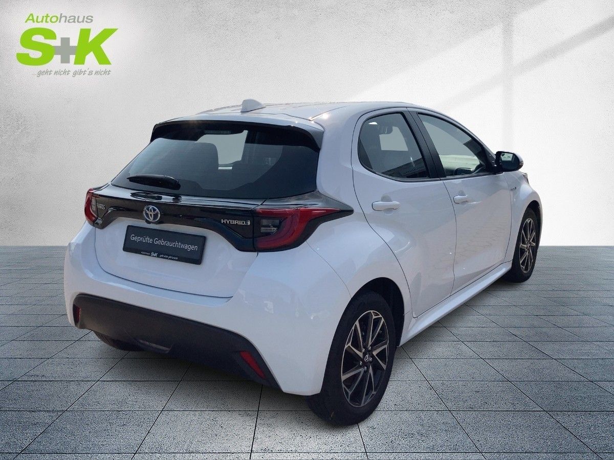 Toyota Yaris 1.5 Dual-VVT-iE Hybrid - Samsaru's Car Outlet