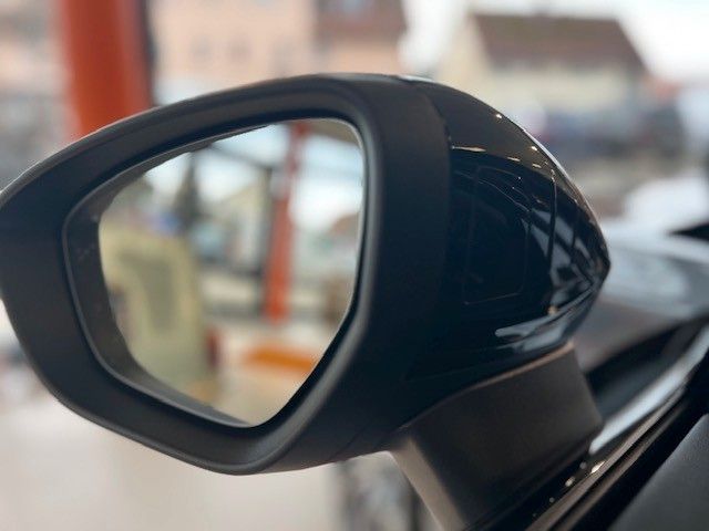 Audi A6 Avant 2.0 TDI 40 *S-Line-Neues Modell*2600 KM
