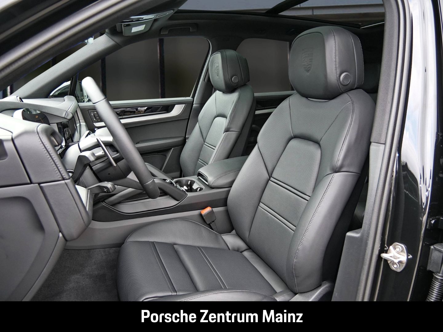 Porsche Cayenne E-Hybrid BOSE,InnoDrive,HDMatrix,Anhänge
