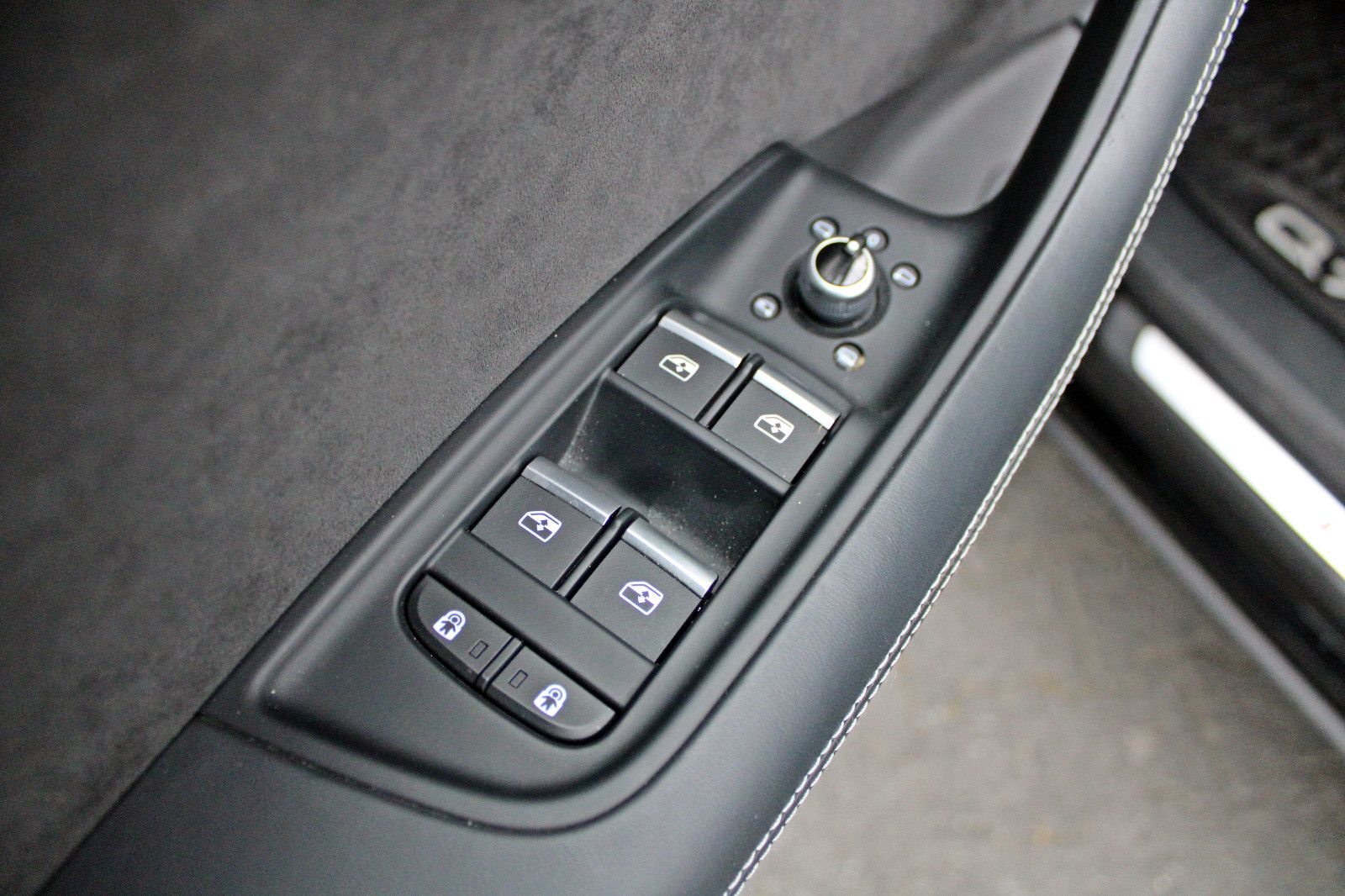 Audi Q7 50TDI qu S LINE PANO AHK STANDHZ 7-SITZER HuD
