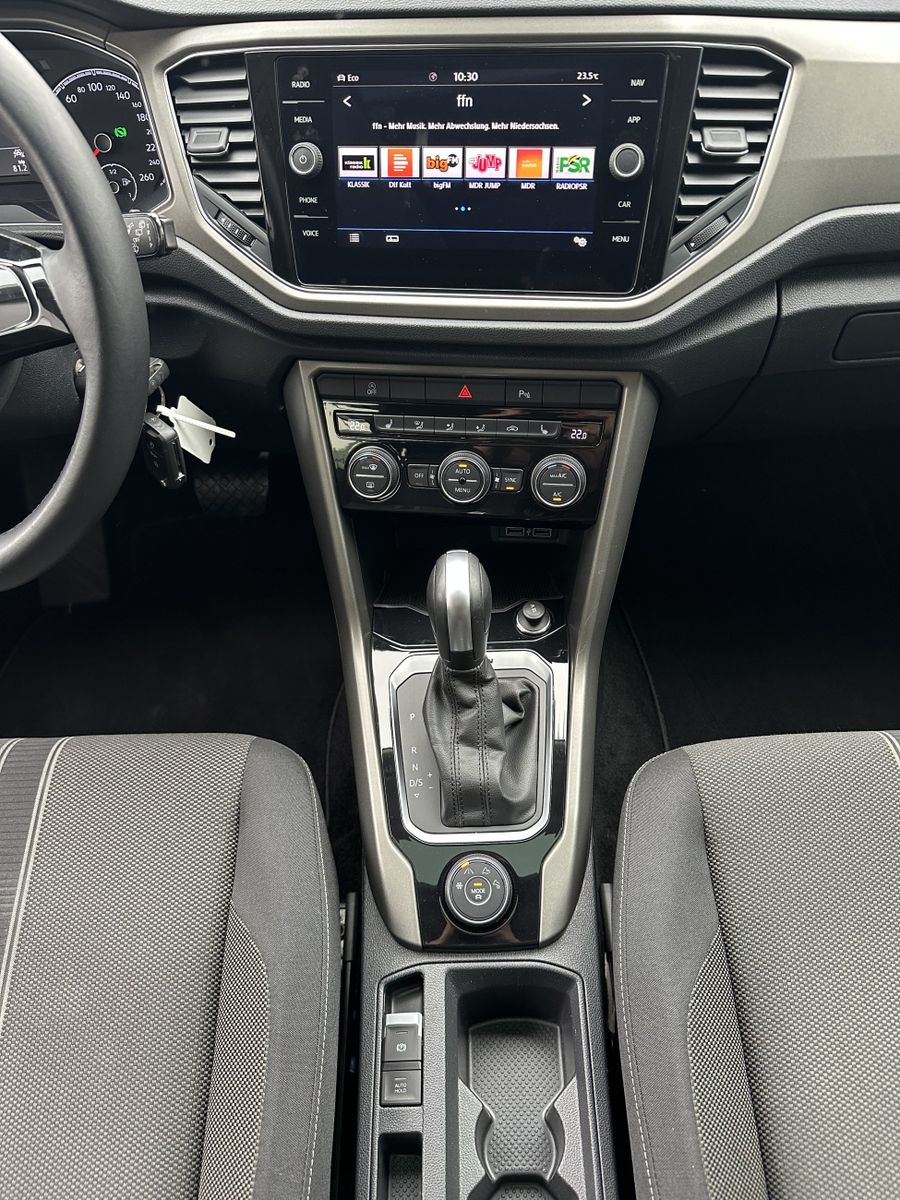 Volkswagen T-Roc 2.0 TDI DSG 4Motion Style - Samsaru's Car Outlet