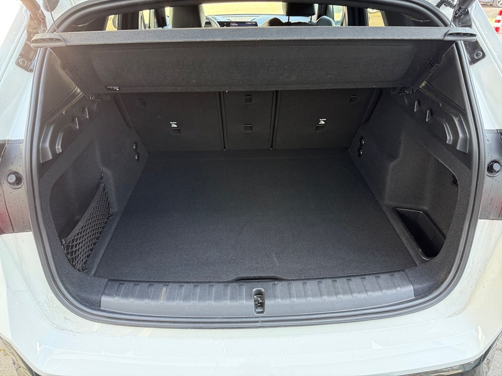 BMW X1 xDrive20d M SPORTPAKET - Samsaru's Car Outlet
