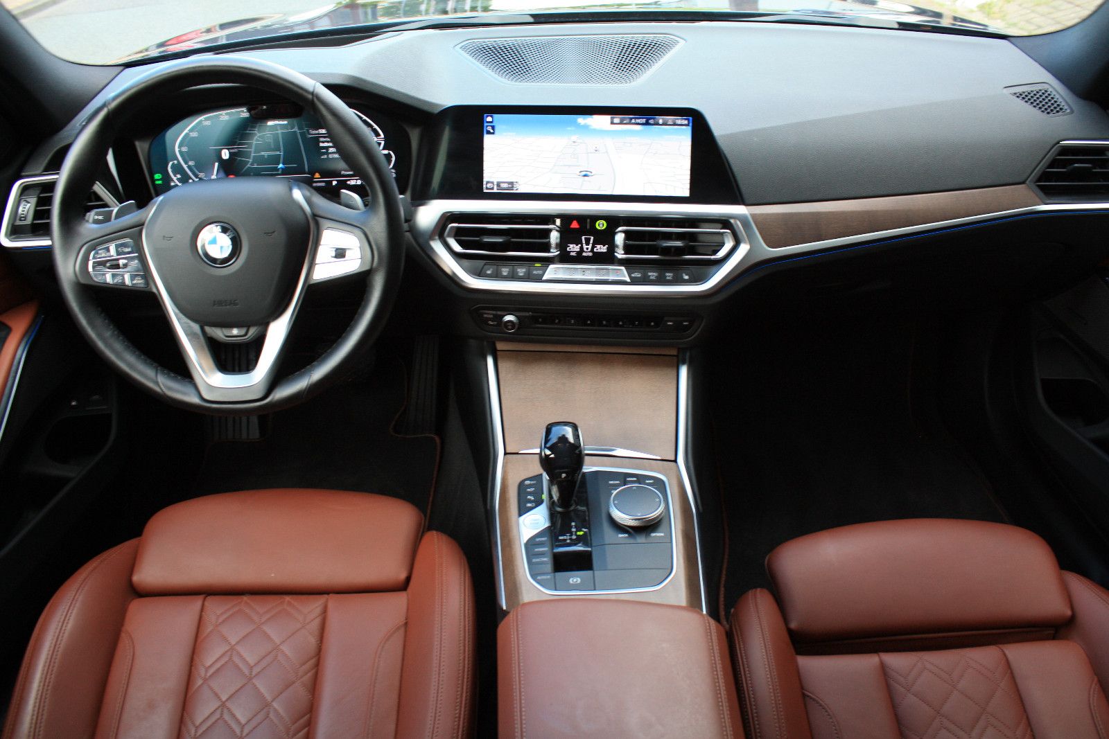 BMW 330 3 Touring 330 e xDrive Sport Line
