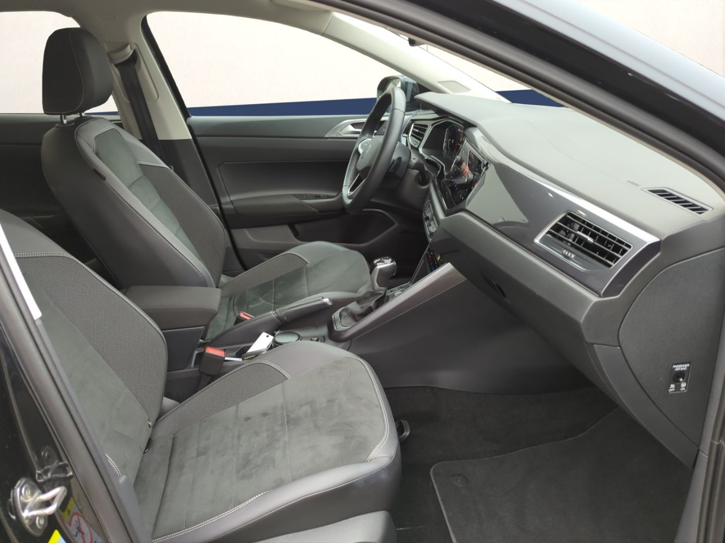 Volkswagen Taigo Style 1.0 TSI DSG - Samsaru's Car Outlet