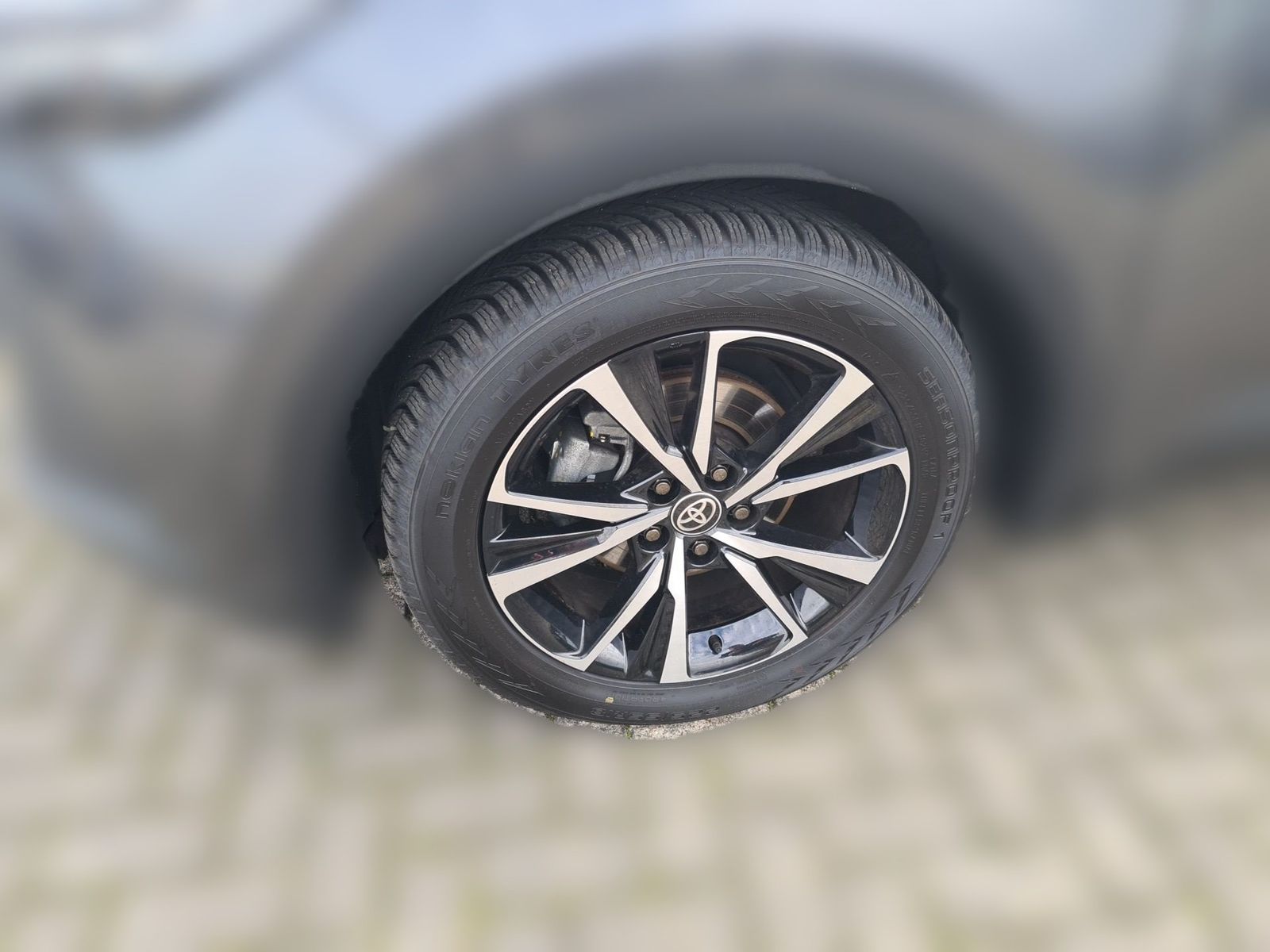 Toyota C-HR 1.8 FWD Team Deutschland ACC+AUT+LED+Navi