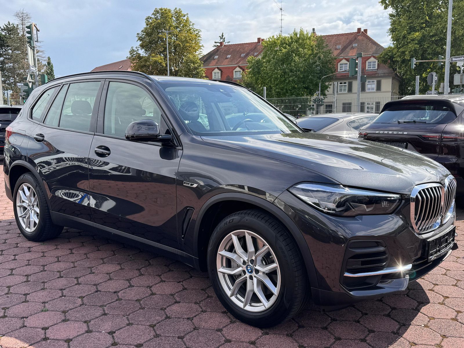 BMW X5 xDrive45e 1.HAND HUD GESTIK LED 360 LEDER