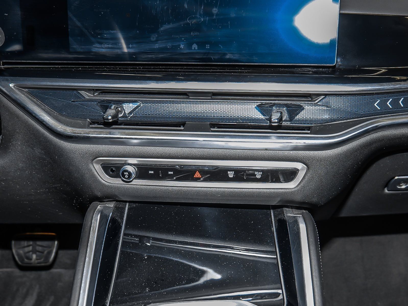 BMW X6 xDrive30d M Sport ACC AHK RFK NAVI Standh.