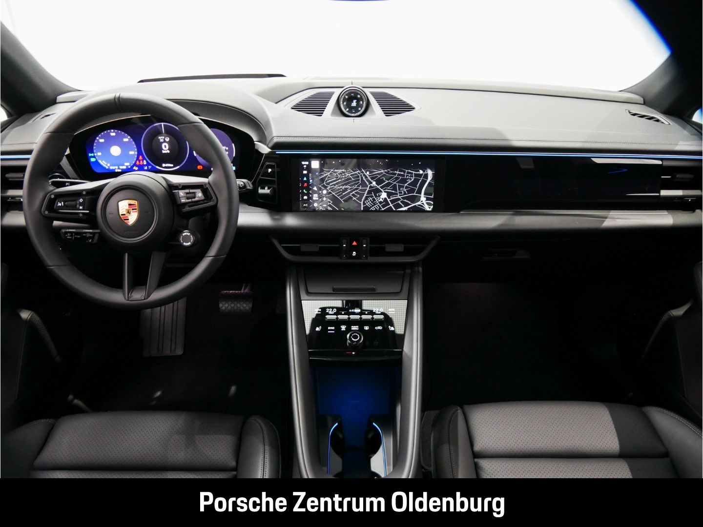 Porsche Macan Electric 4 Luftfed AHK BOSE Pano Matrix LE