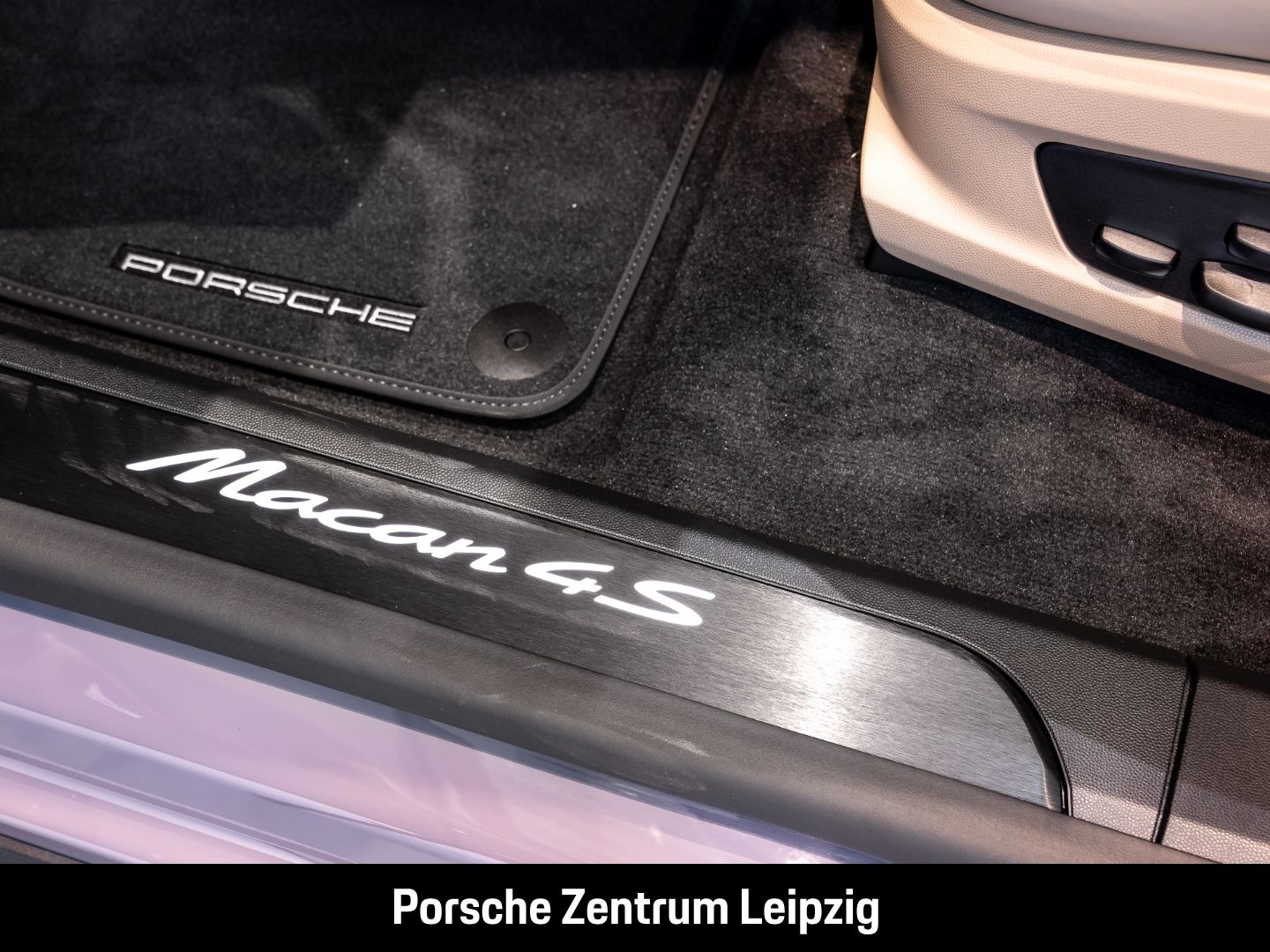 Porsche Macan 4S AR-HeadUp Sitzklima Matrix AHK BeifDisp