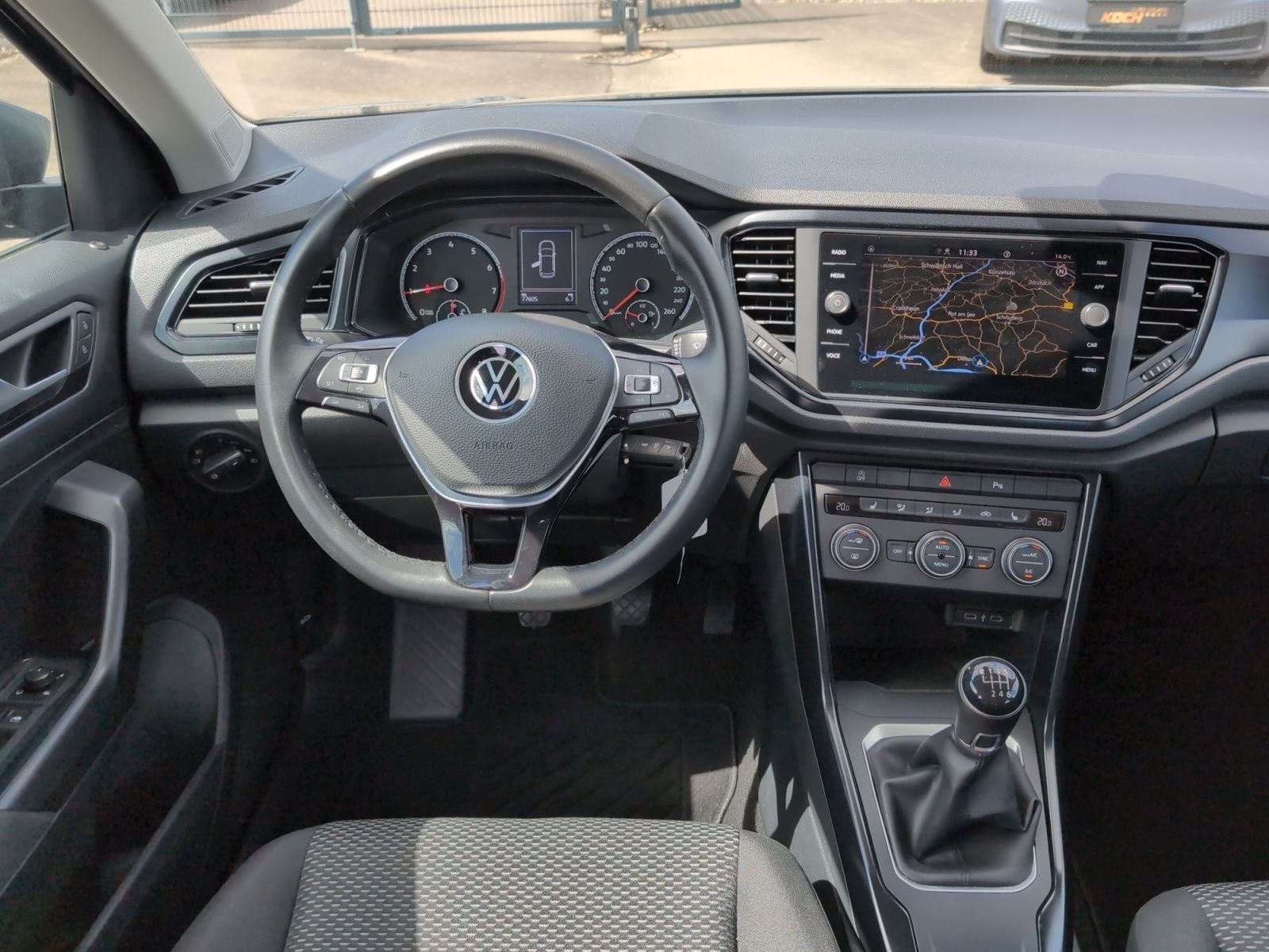 Volkswagen T-Roc 1.0TSI - Samsaru's Car Outlet