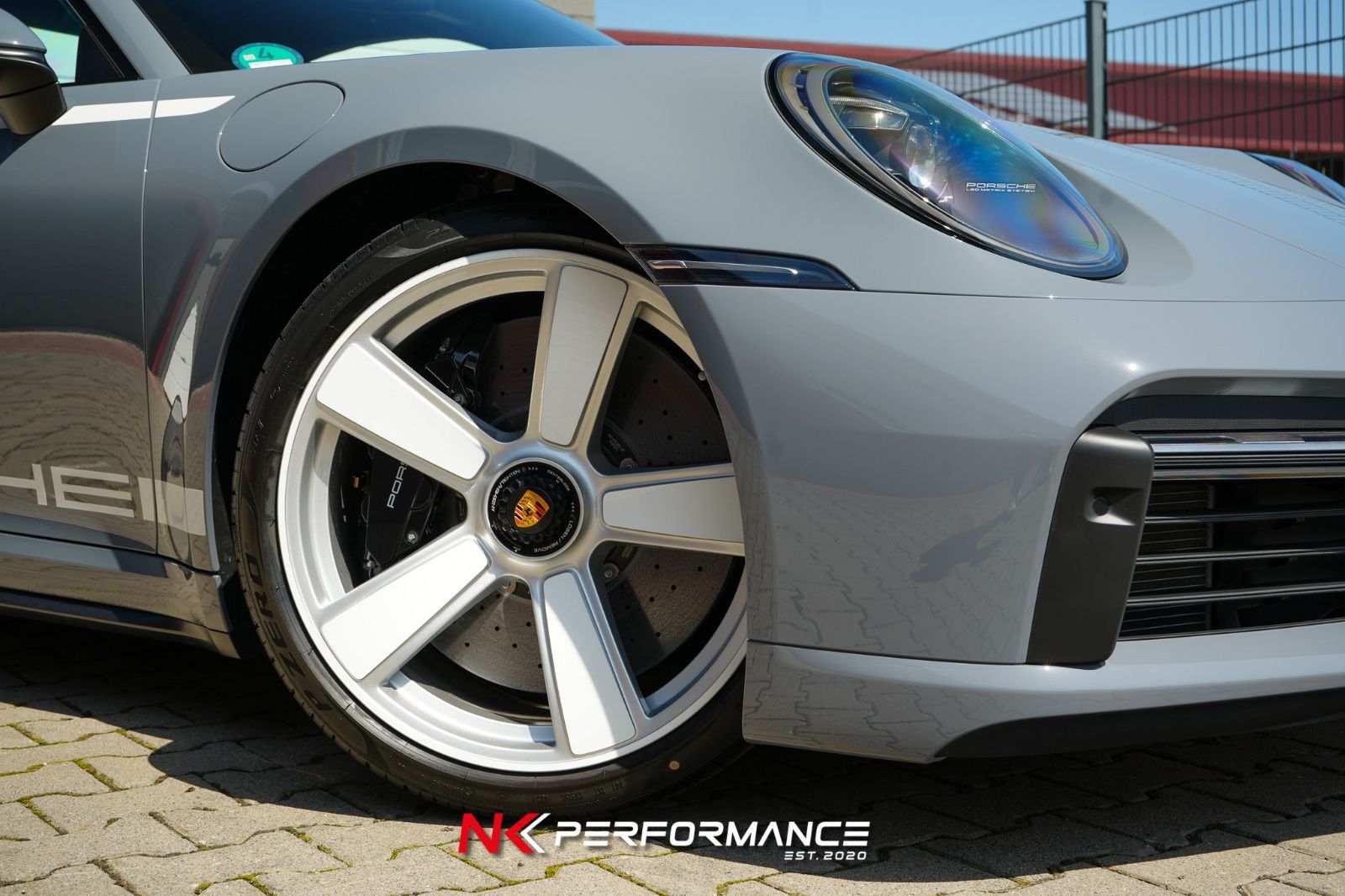 Porsche 992 Turbo 50 Jahre/ HERITAGE / ARKTIKGRAU