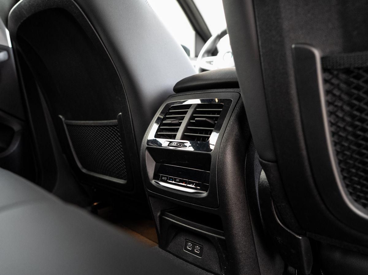 BMW X4 xDrive30i M-Sport AHK PANO HuD ACC Laser KoZg