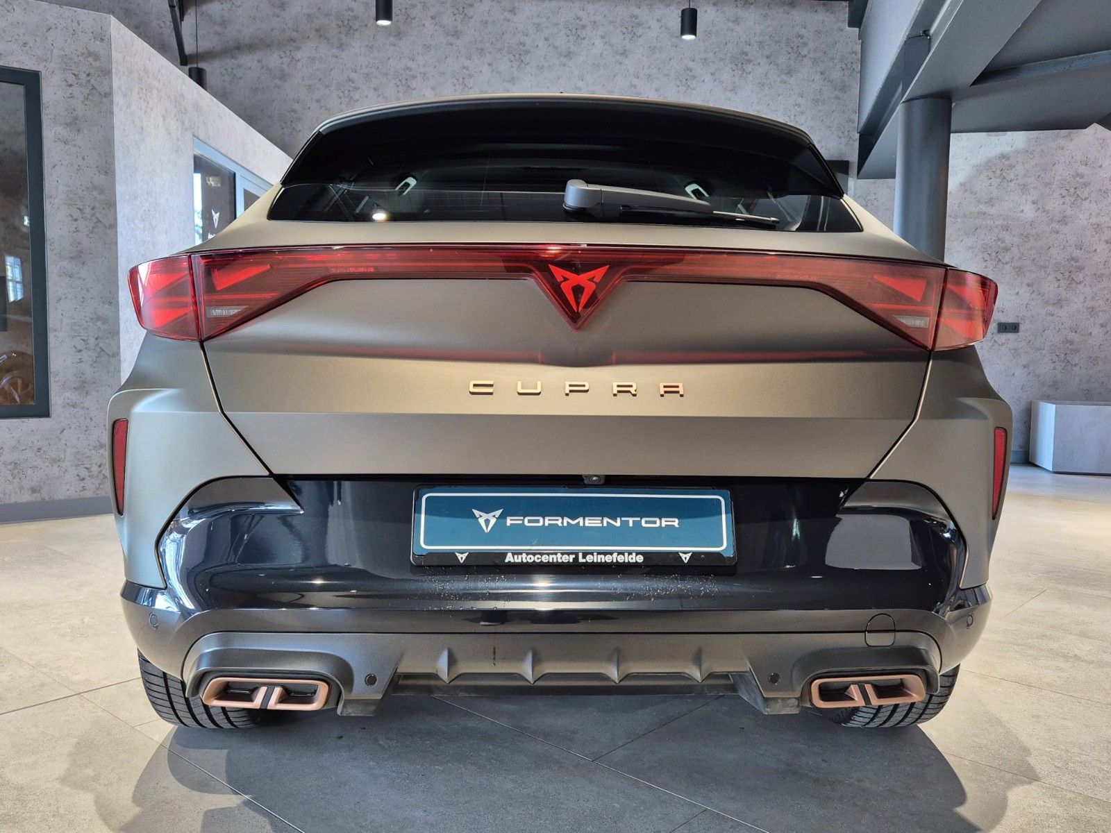 Cupra Formentor VZ 1.5 e-HYBRID - Samsaru's Car Outlet