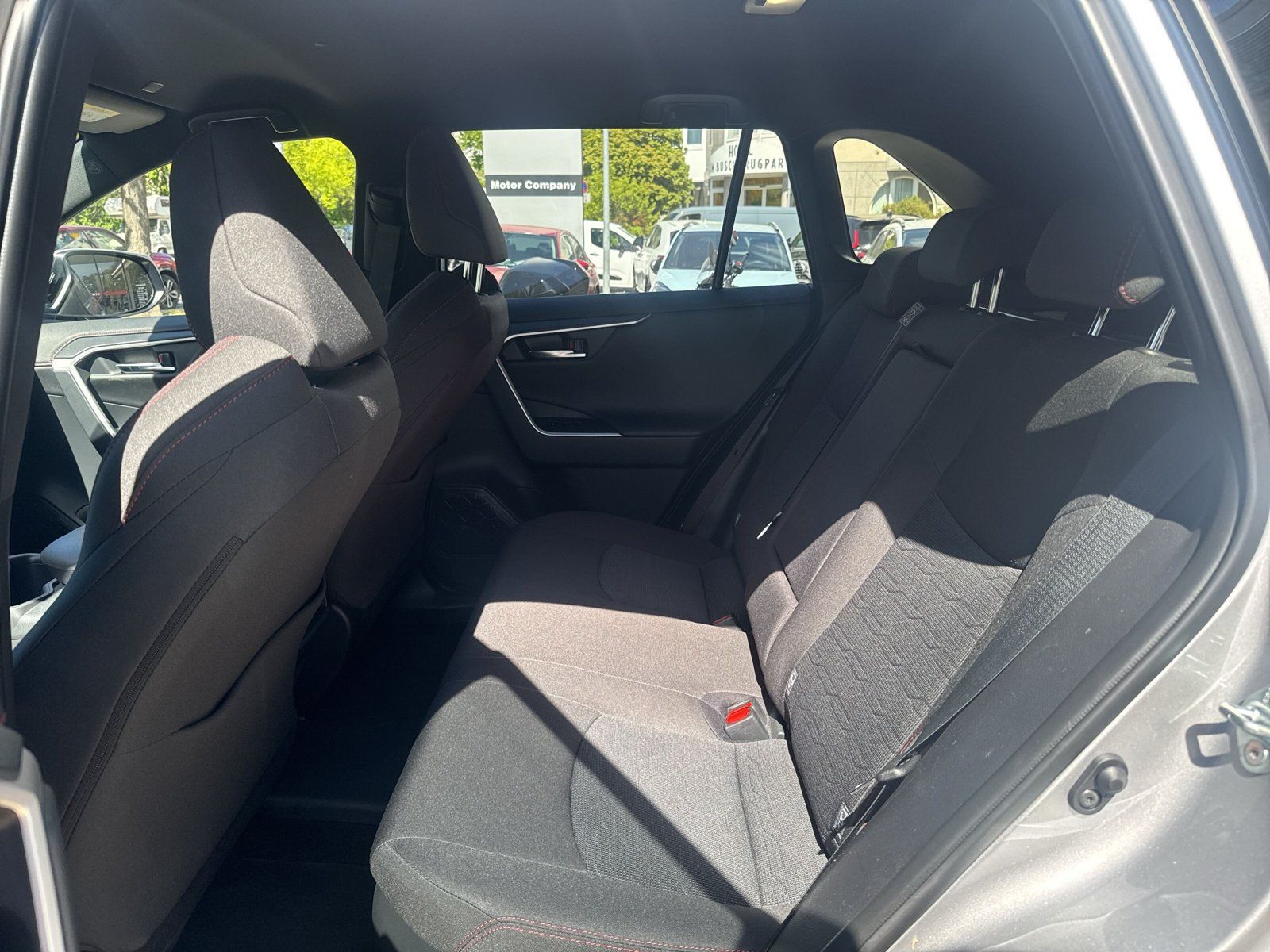 Toyota RAV 4 2.5l Plug-in Hybrid 4x4 Teamplayer