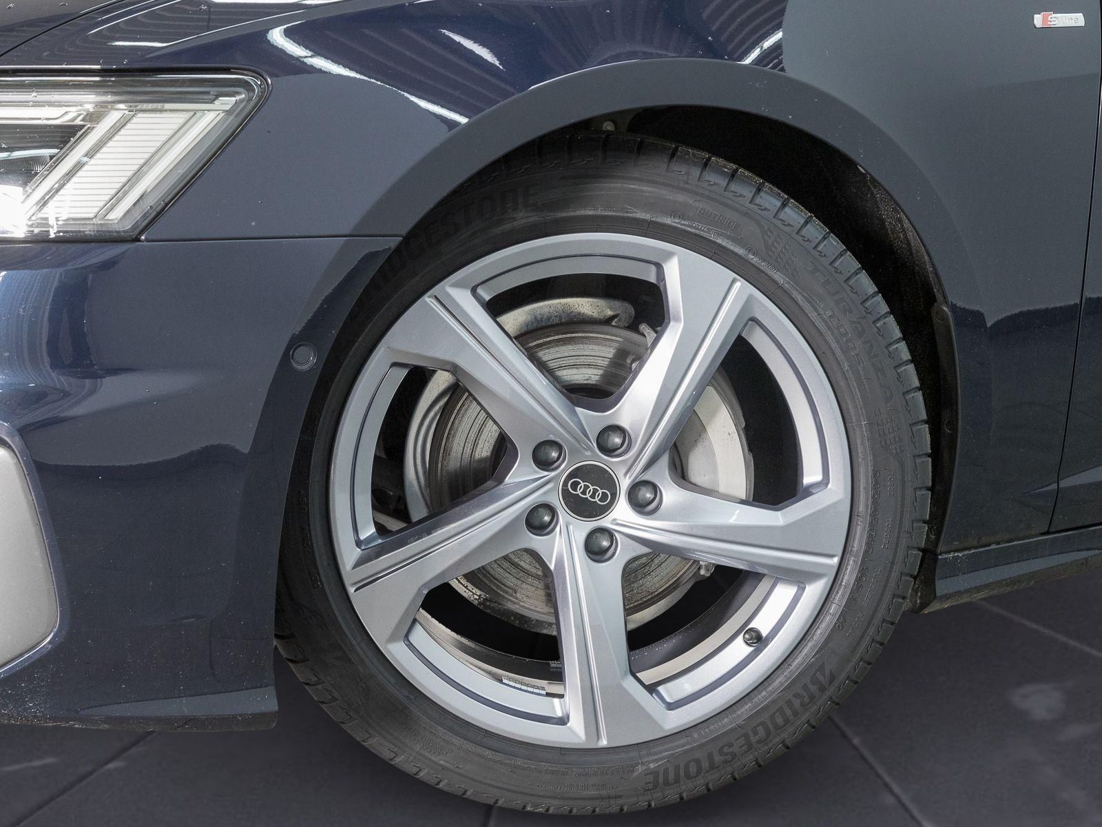 Audi A6 Avant 40 TDI Q S LINE - Samsaru's Car Outlet