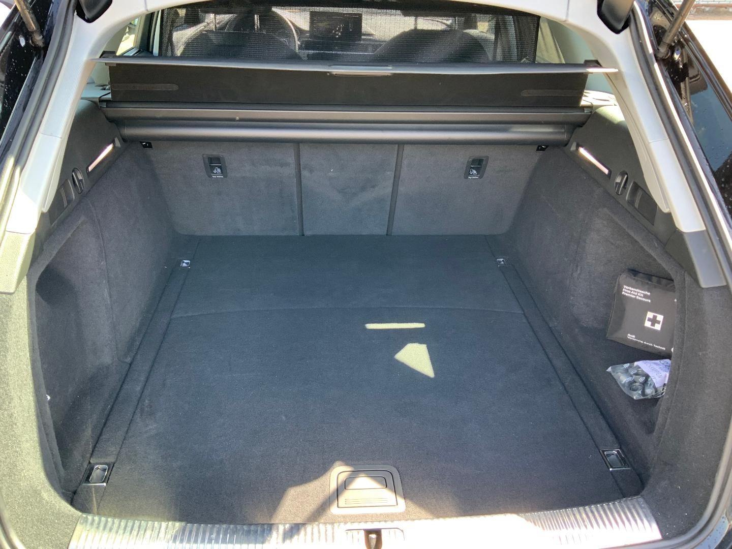 Audi A4 Avant 35 TDI S-tronic - Samsaru's Car Outlet