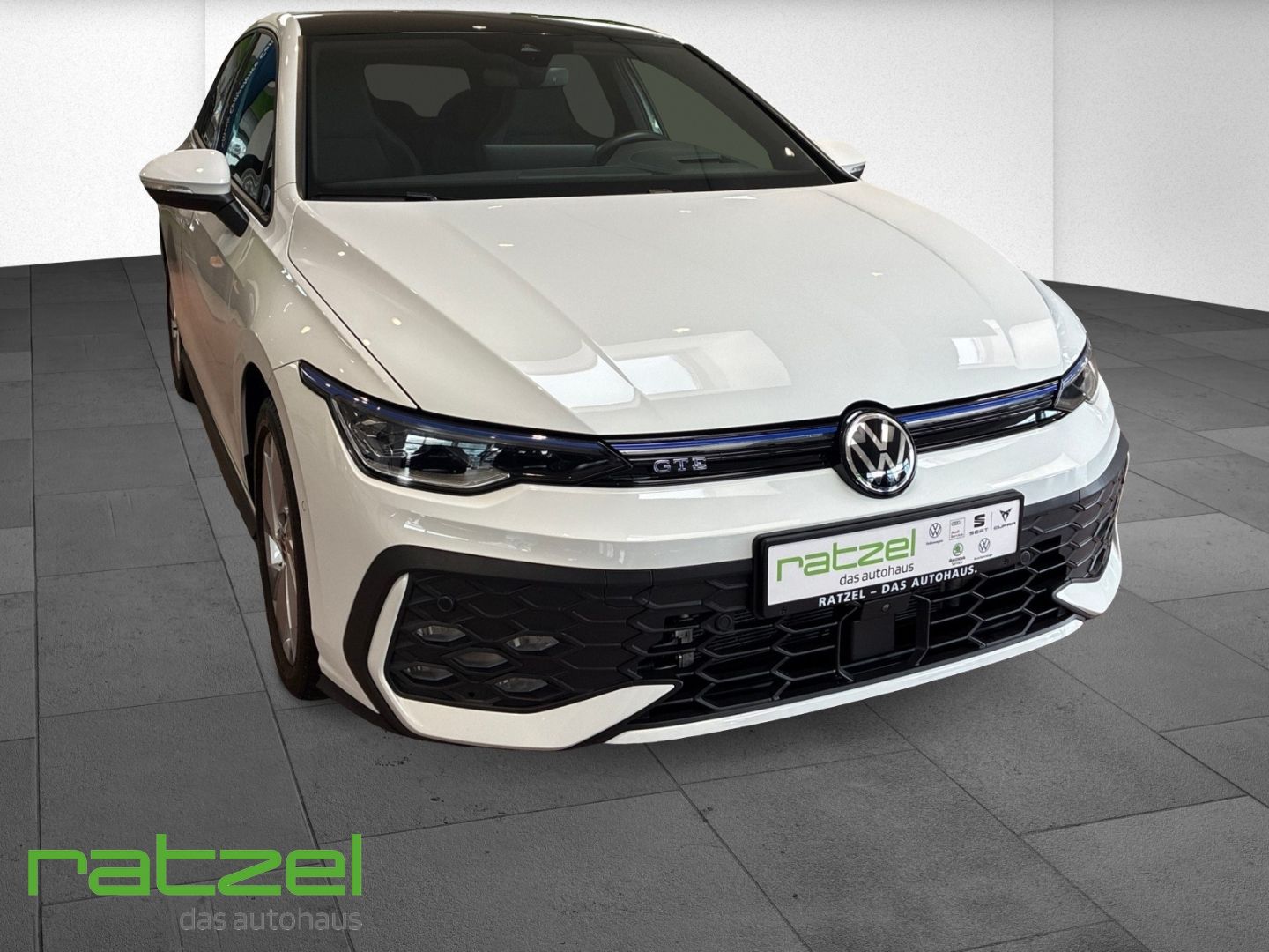 Volkswagen Golf GTE 1.5 eHybrid DSG+AHK+IQ.LIGHT+RÜCKFAHRKA