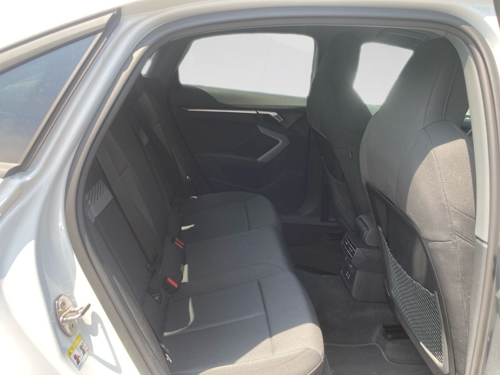Audi A3 Limousine ADVANCED 30TFSI - Samsaru's Car Outlet