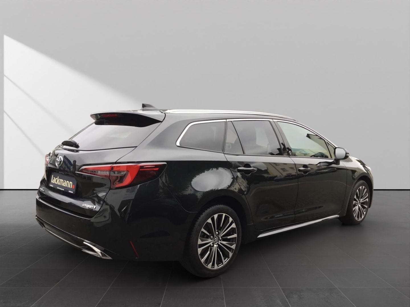 Toyota Corolla 2.0 Touring Sports Hybrid Team D*Technik