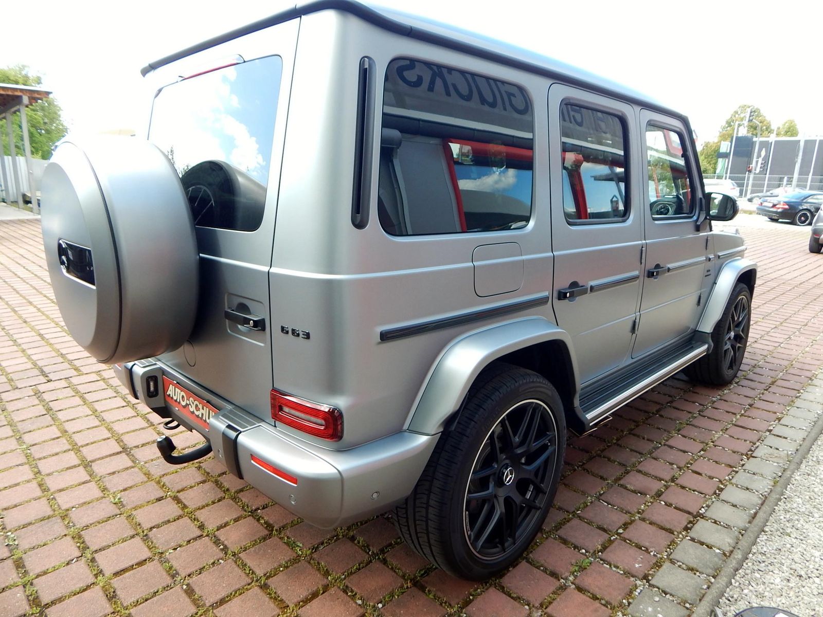 Mercedes-Benz G 63 AMG - Samsaru's Car Outlet