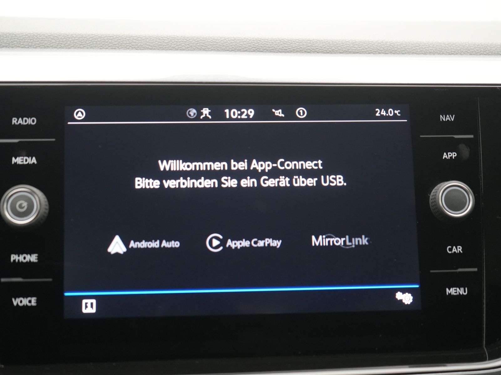 Volkswagen Polo Style DSG - Samsaru's Car Outlet