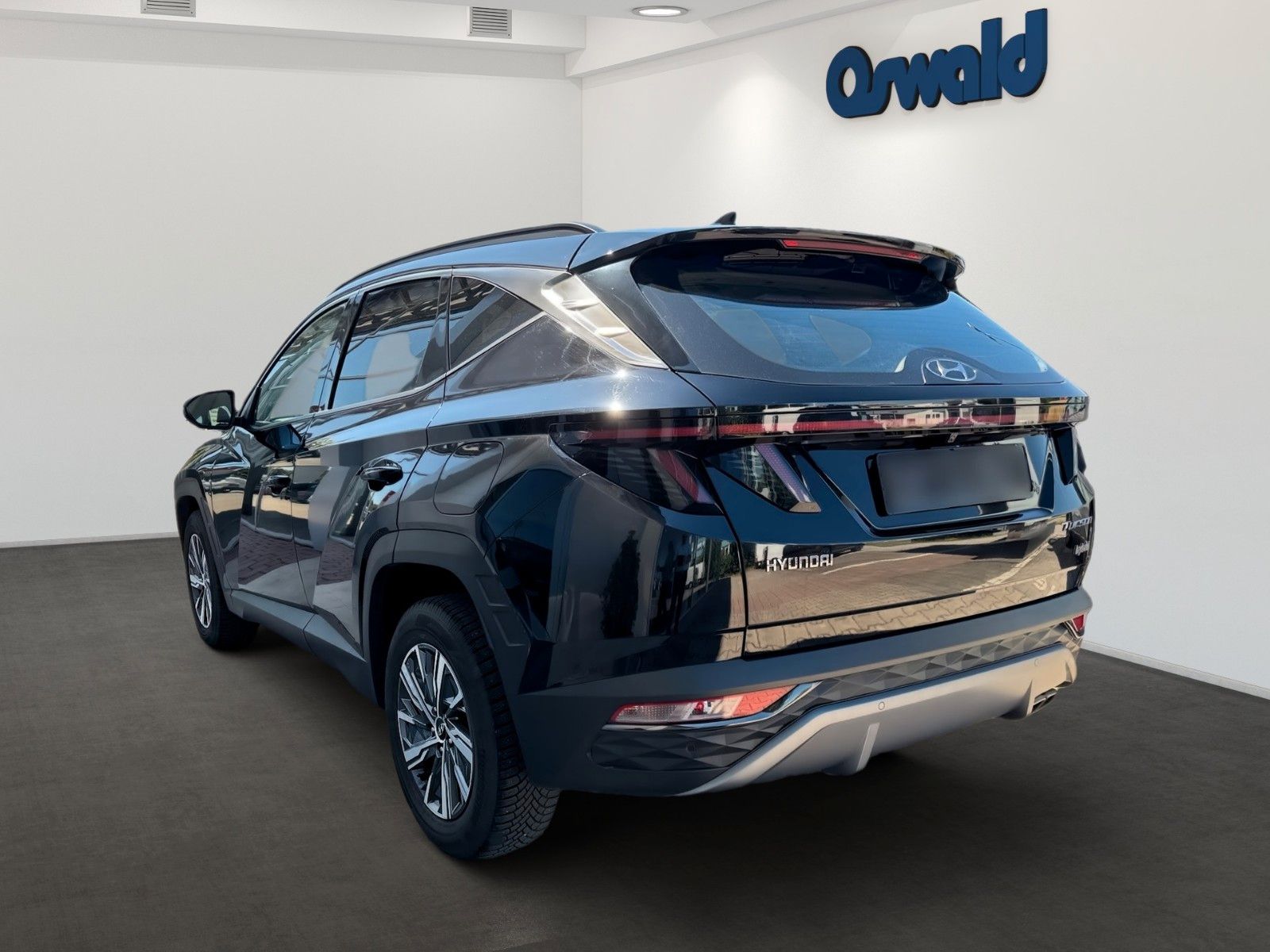 Hyundai Tucson Trend HEV 4WD - Samsaru's Car Outlet