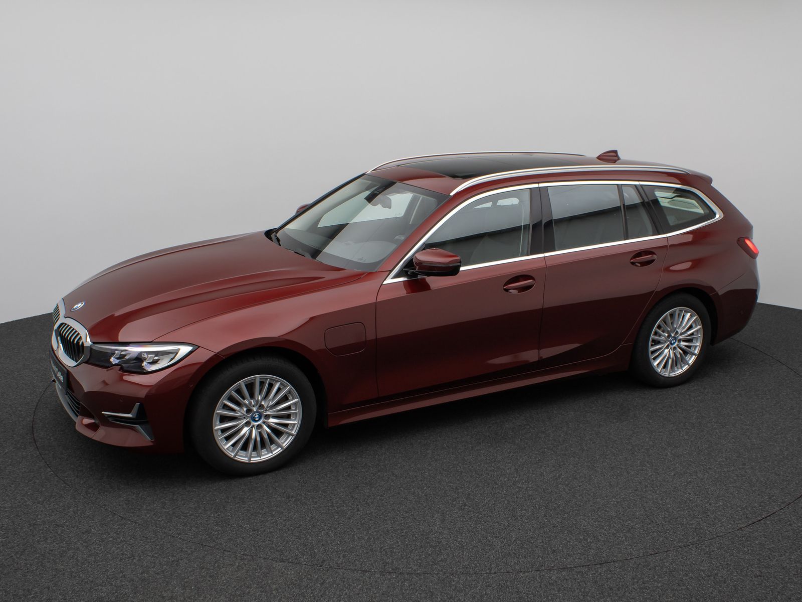 BMW 320e Luxury Line - Samsaru's Car Outlet
