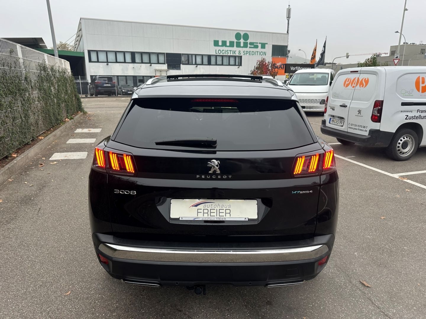Peugeot 3008 Hybrid4 300 GT El. Panodach Navi Digitales