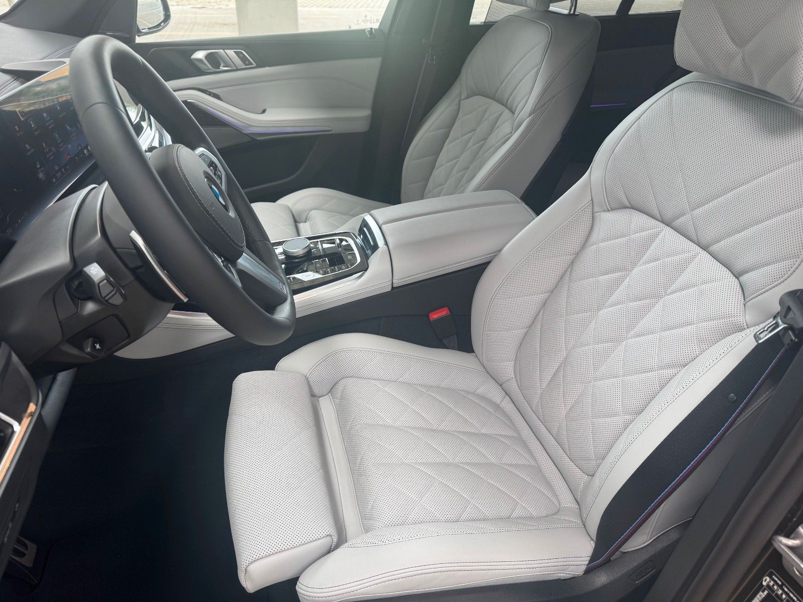 BMW X5 30d M SPORT.LUFTFEDER.SKY.SOFTCLOSE.AHK.360°