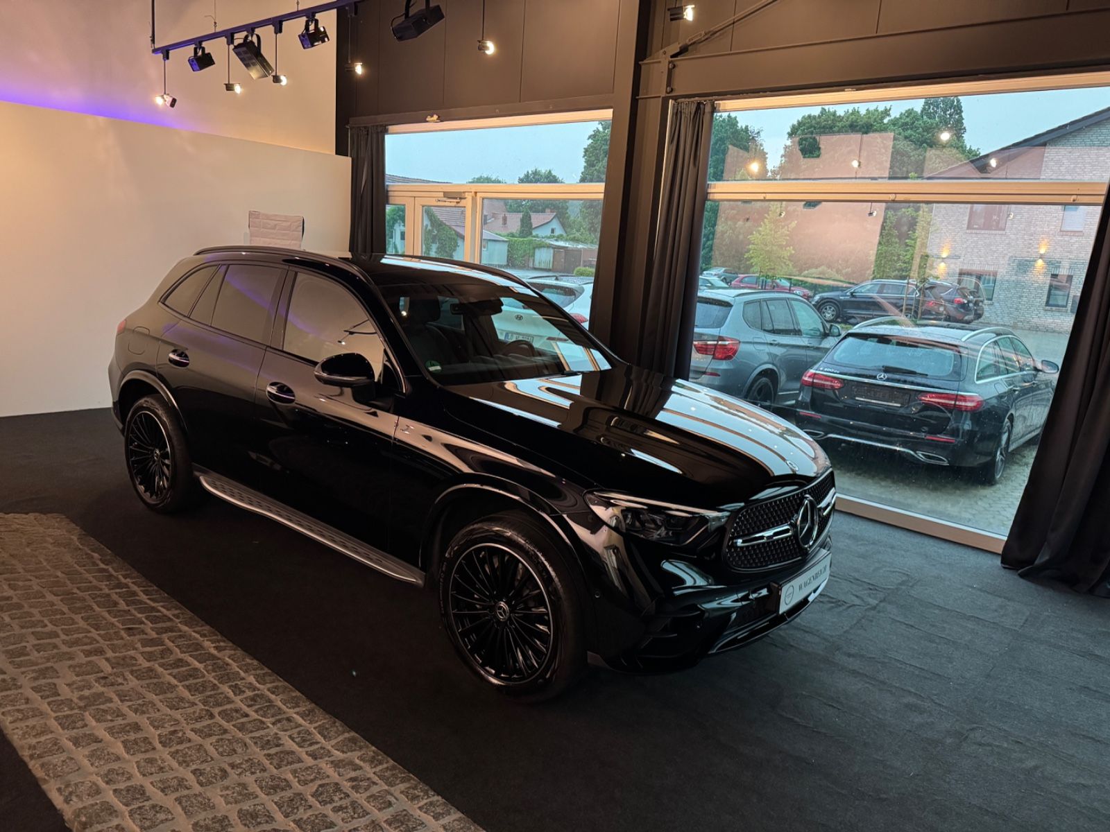 Mercedes-Benz GLC 400/ 4Matic / AMG / BURMESTER/ PANO e 4Matic