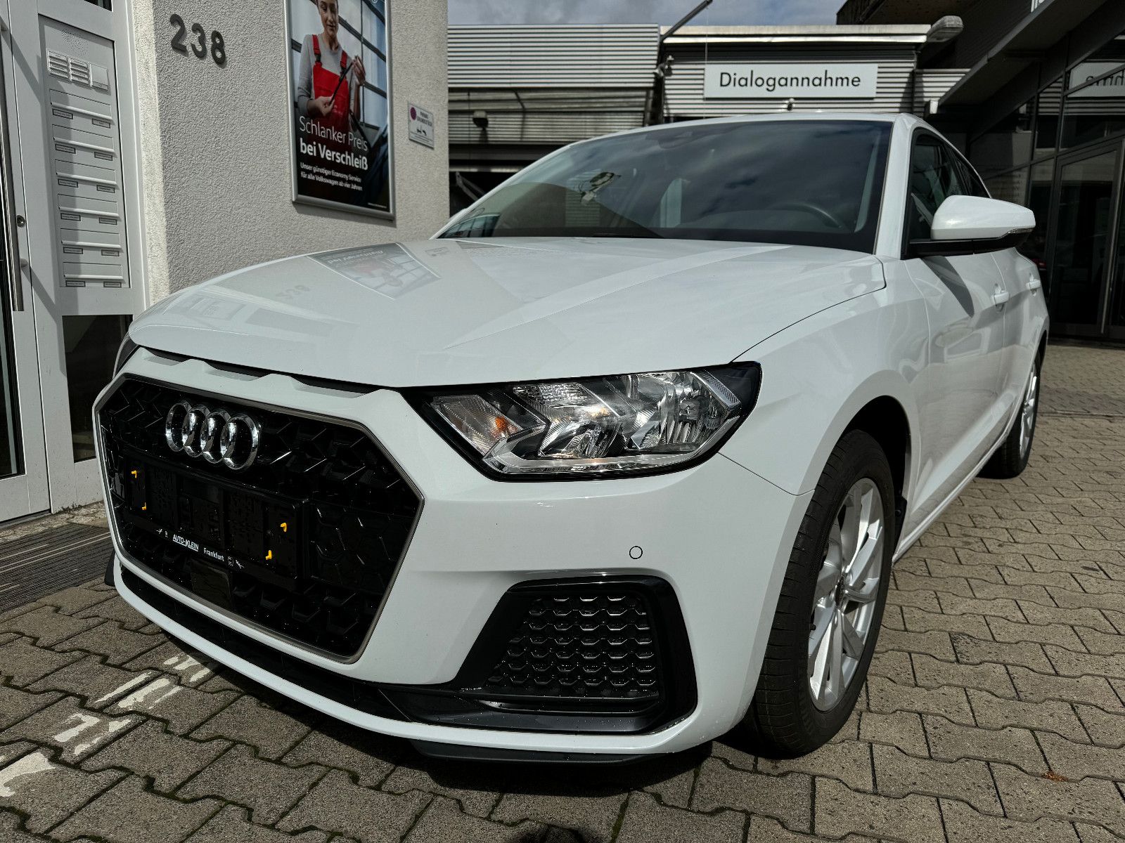 Audi A1 Sportback 30 TFSI S tronic - Samsaru's Car Outlet