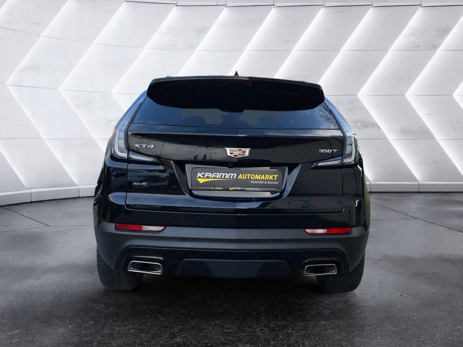Cadillac XT4 2.0 Sport AWD AHK+Massagesitze