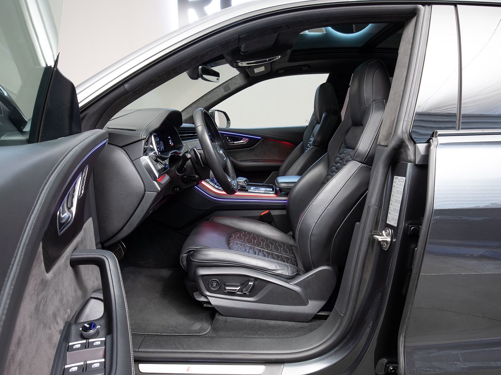 Audi RSQ8 ABT Keramik B&O Carbon 360°MEGAVOLL 305km/h