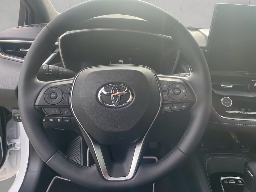 Toyota Corolla 2.0 Hybrid Touring Sports Teamplayer *Te