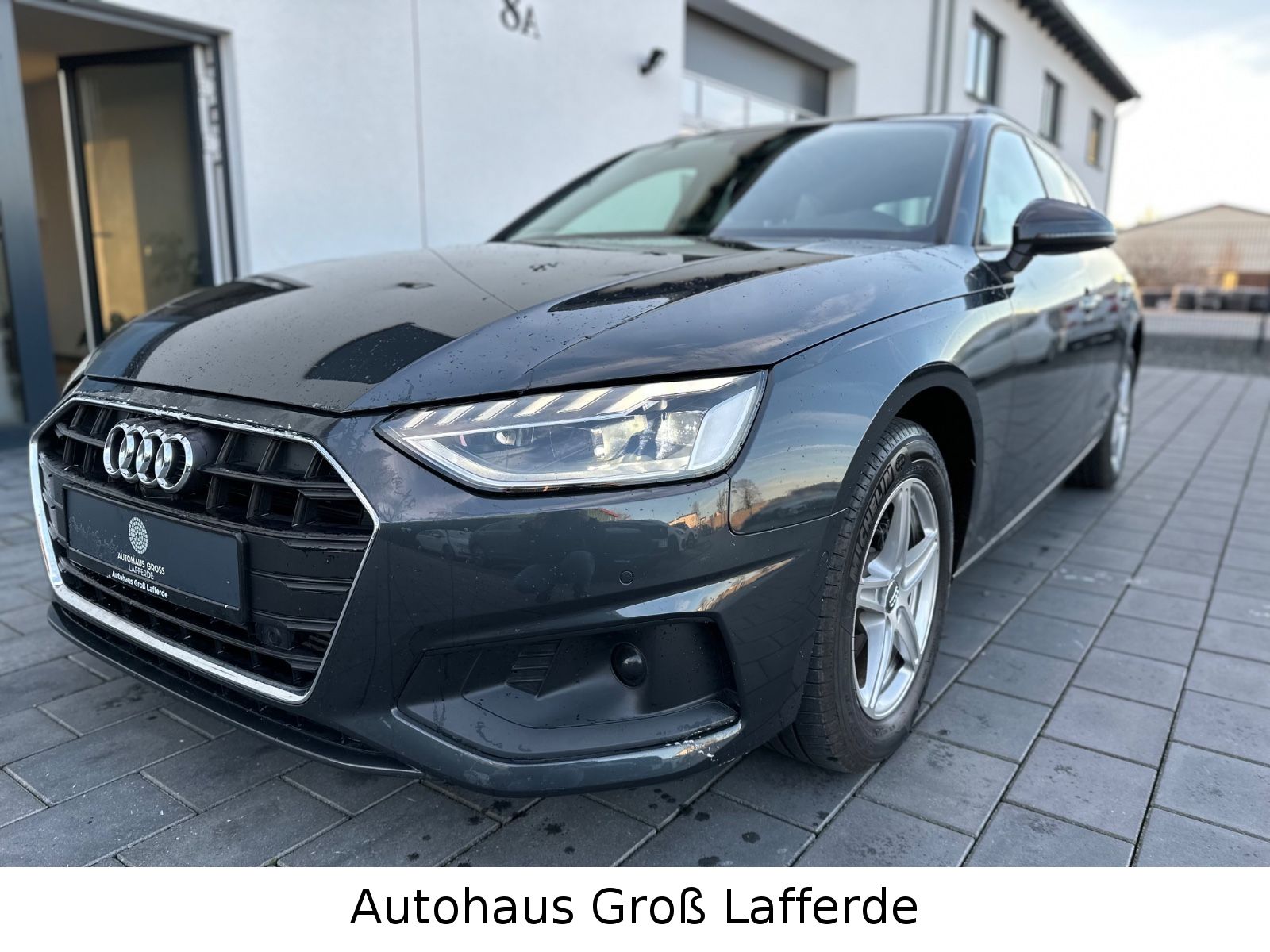 Audi A4 Avant 35 TFSI - Samsaru's Car Outlet