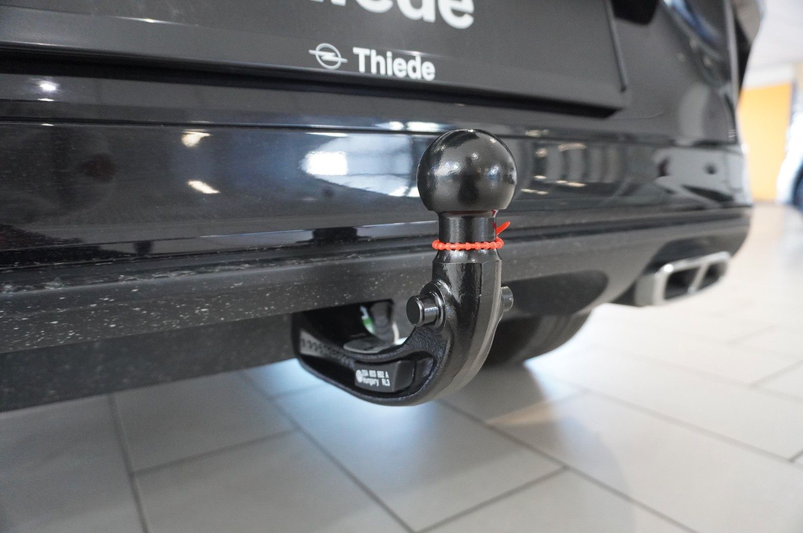 Volkswagen T-Roc 2.0D R-LINE 4MOTION - Samsaru's Car Outlet