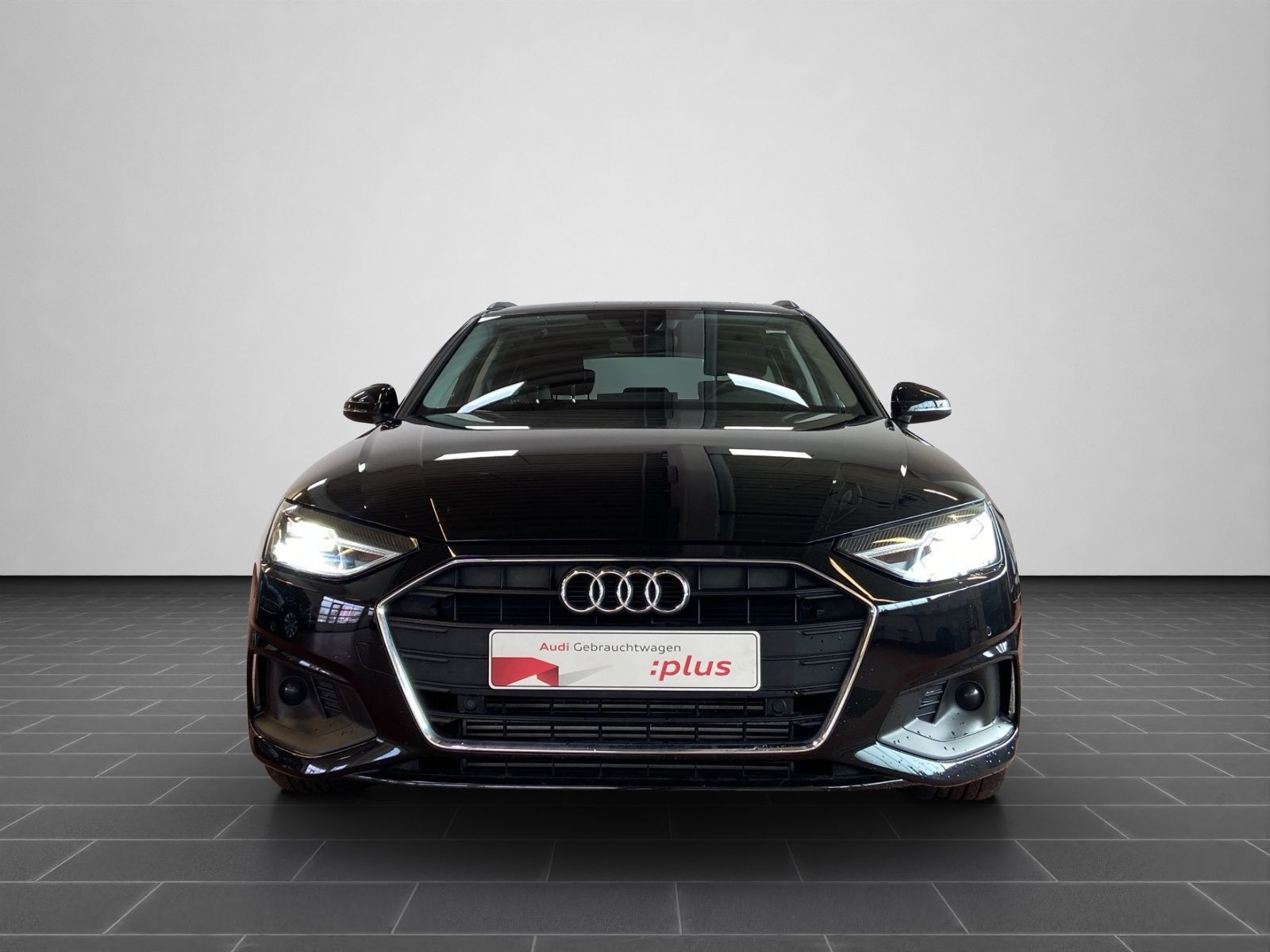 Audi A4 Avant 40 TFSI S tronic - Samsaru's Car Outlet