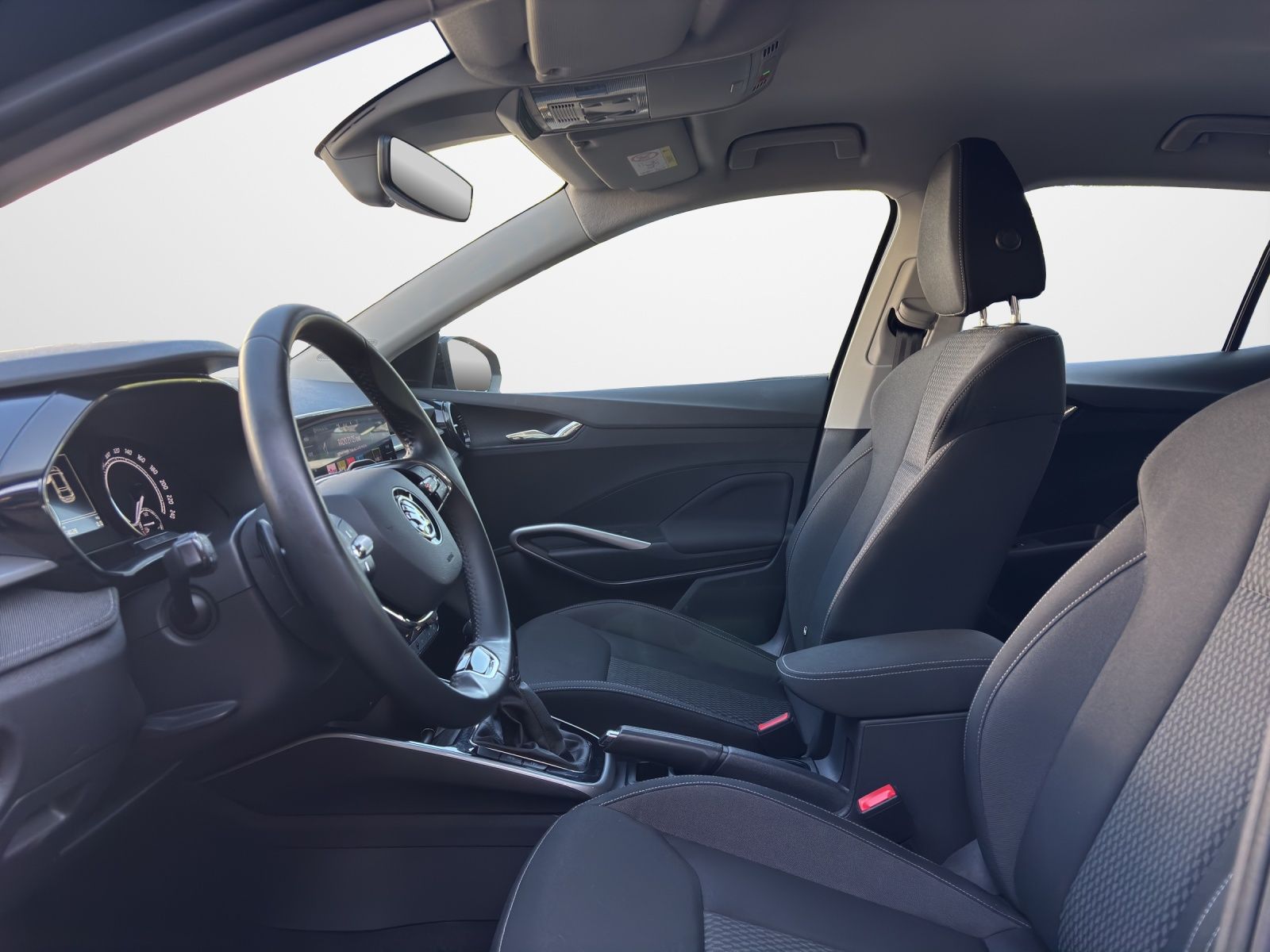 Skoda Fabia 1.0 TSI DSG Style - Samsaru's Car Outlet