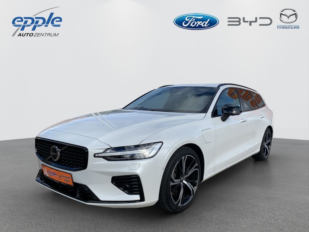 Volvo V60 T8 AWD Recharge Ultimate Dark,PANO,AHK,360*
