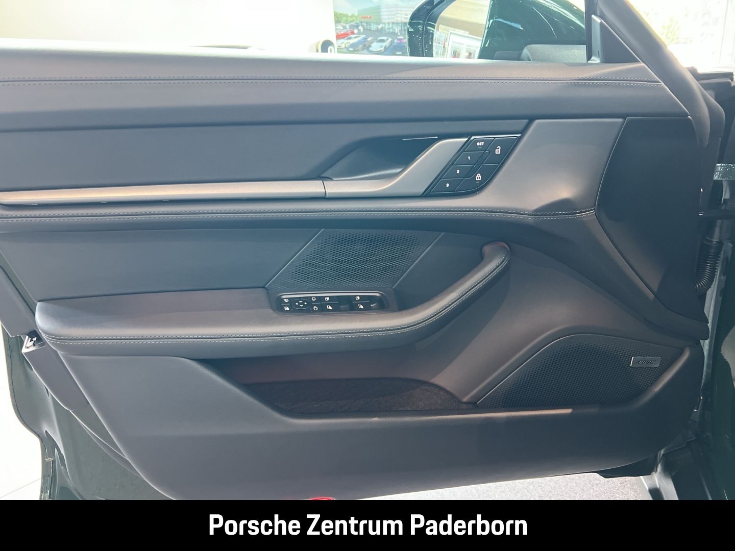 Porsche Taycan 4S Cross Turismo InnoDrive Head-Up 21-Zol