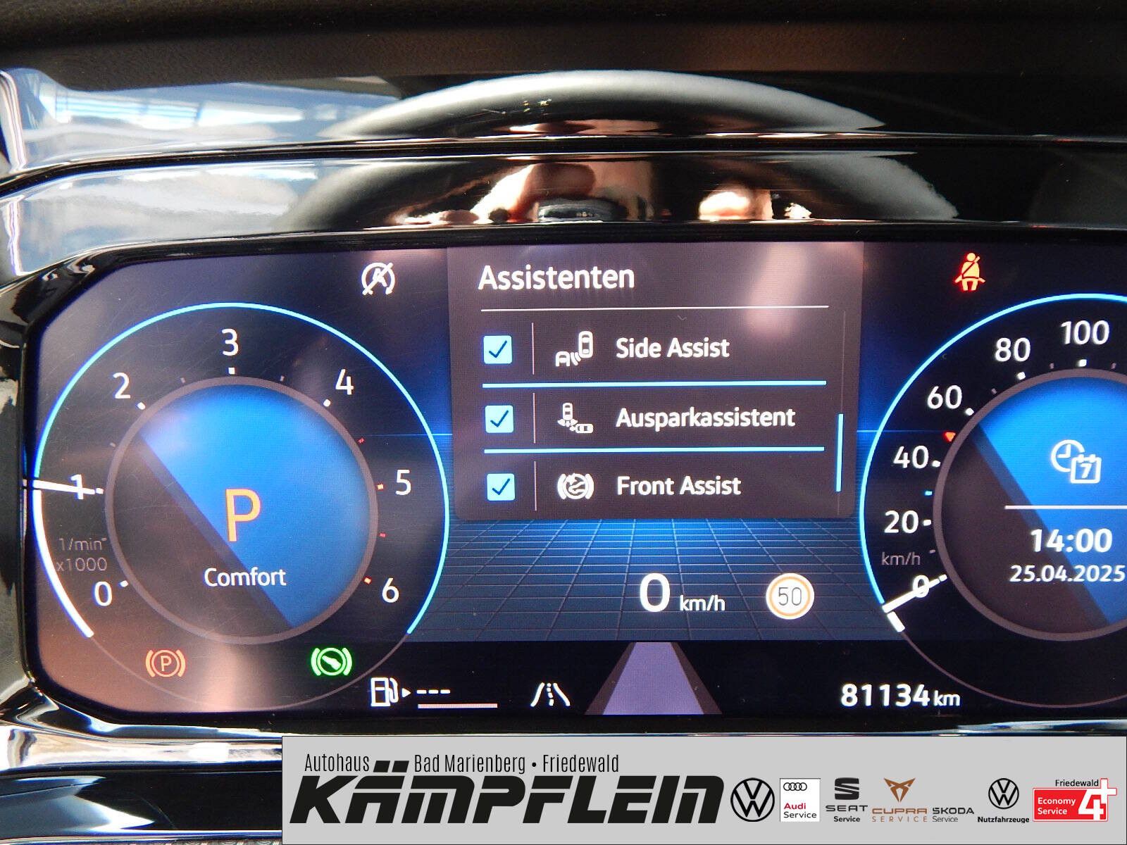 Volkswagen Golf R-Line 2.0TDI DSG - Samsaru's Car Outlet