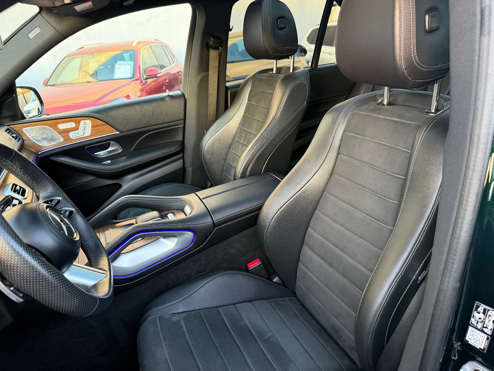 Mercedes-Benz GLE 350de 4Matic*AMG*ACC*PANO*Burmester*AHK*
